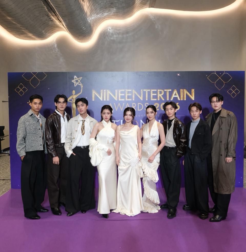 นักแสดง Mojo Muse Management ร่วมเดินพรมม่วงในงาน NineEntentain AWARDS 2026 scene 3
